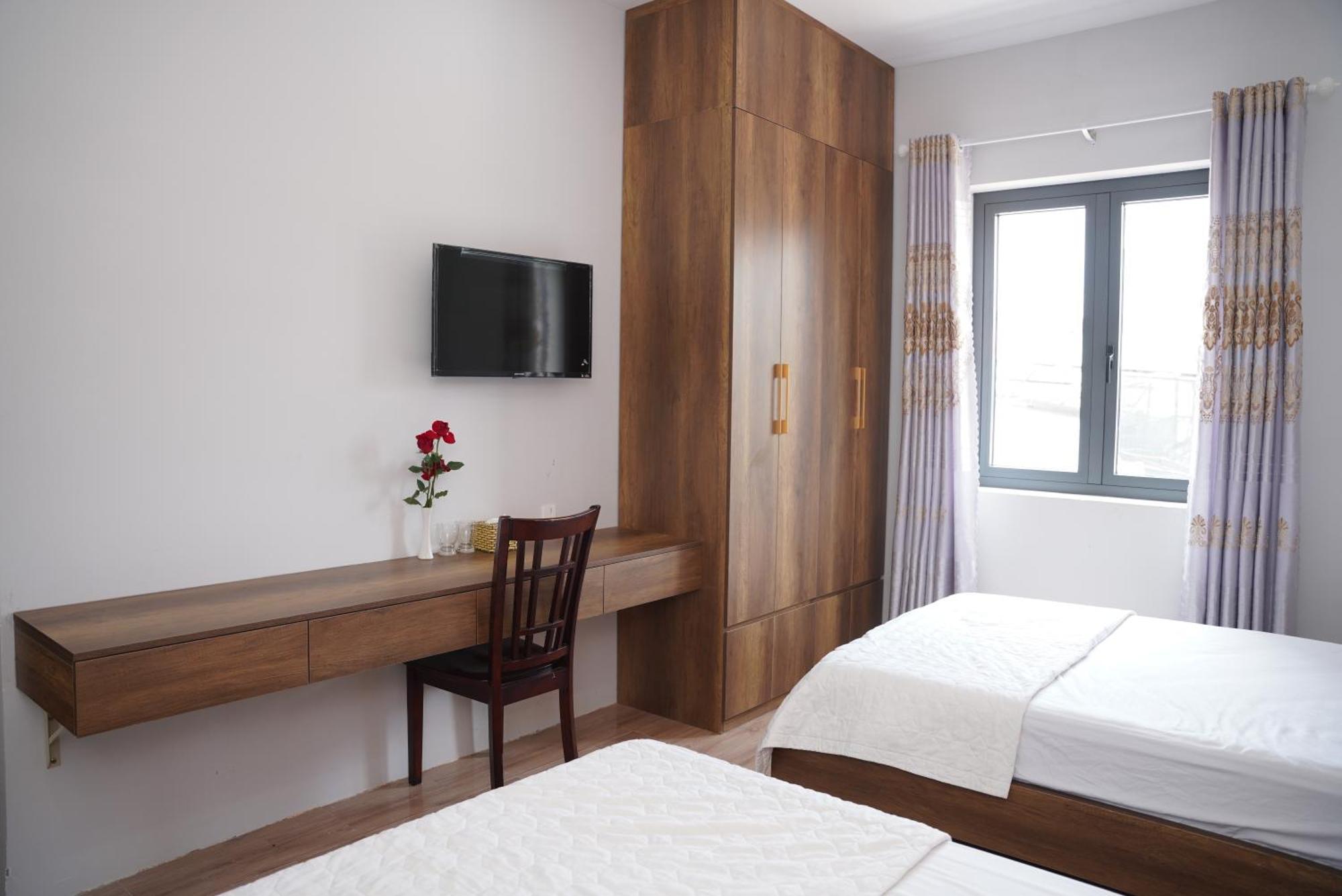 Khach San De Vuong Hotel Cao Lanh Exterior photo